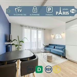 https://the-blue-and-gold-cocoon-appart-hotel.fr-paris.fr